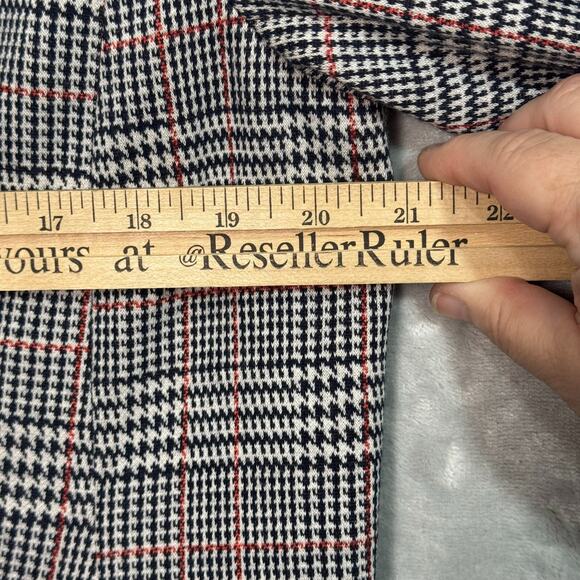 Talbots Aberdeen Blazer Womens 16 White Black Plaid Knit Stretch Lined 2 Button - Picture 9 of 11